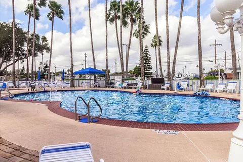 Alamo Palms RV Resort