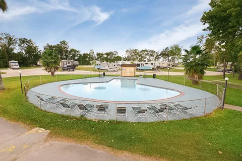 Houston Leisure RV Resort