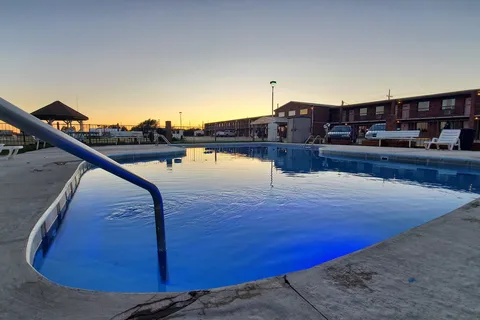 Kansas Country Inn and RV Park
