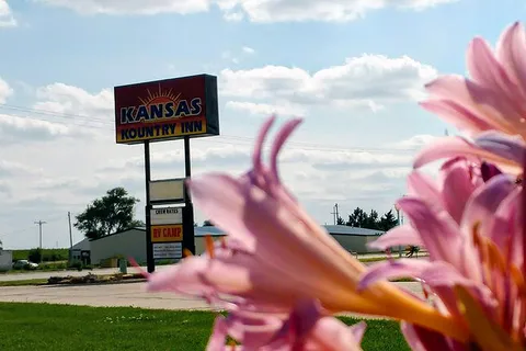 Kansas Country Inn and RV Park