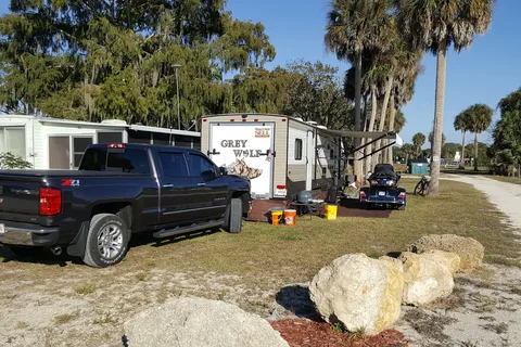 Lake Breeze RV Park