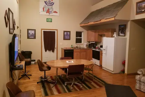 T-Bones Treehouse RV Park