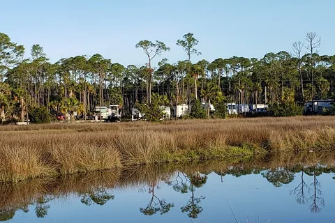 Water's Edge RV Park