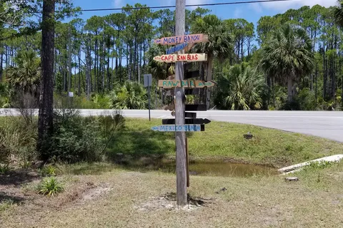 Water's Edge RV Park