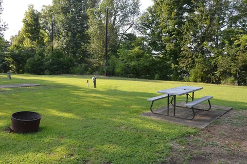 Elk Harbor Lakeside RV Park