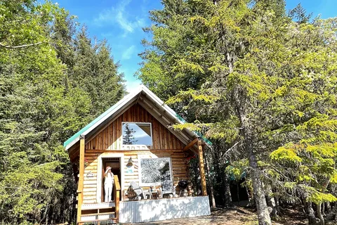 Renfro's Lakeside Retreat - Cabin's and R.V. Park