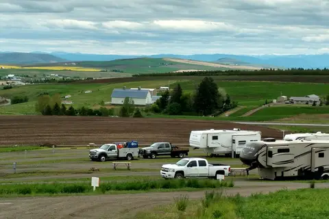 Seubert RV Park and Guesthouse