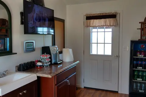 Seubert RV Park and Guesthouse