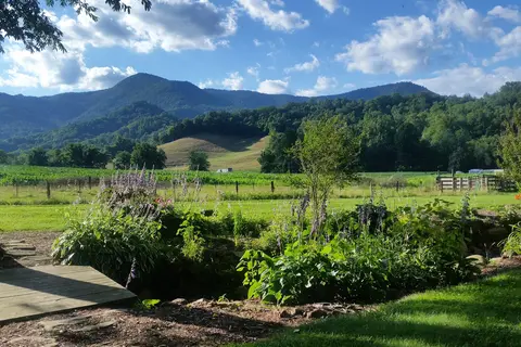 Trails End RV Park