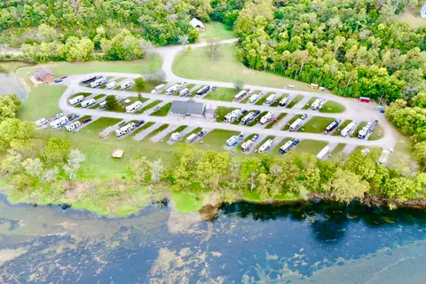 Denton Ferry RV Park & Cabin Rental