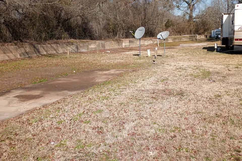 Riverside Estates RV Park