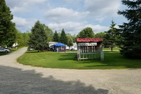 Lantern Resort Motel and Campground