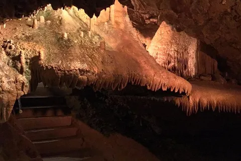 Dixie Caverns Campground