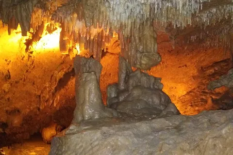 Dixie Caverns Campground