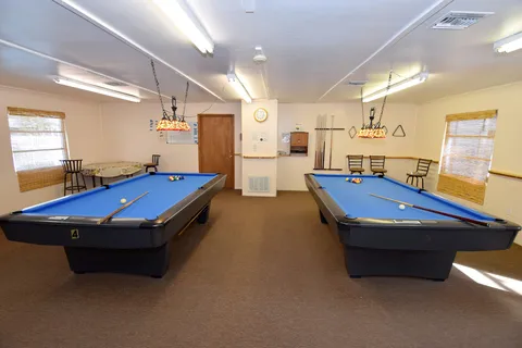 Camp Inn RV Resort