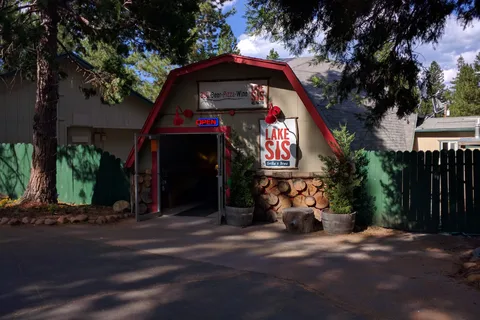 Lake Siskiyou Camp Resort