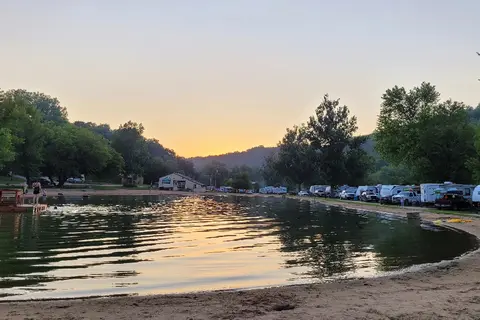 Upper Iowa Resort and Rental