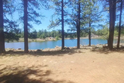 Shush-Be-Tou Lake Apache Indian Res