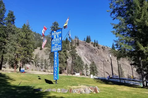 River Haven RV Park and Motel