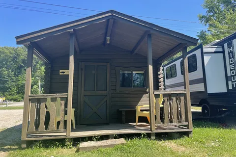 Friends O' Mine Campground and Cabins