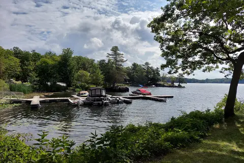 Dewolf Point State Park