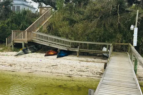 Bahia Vista Waterfront RV Park