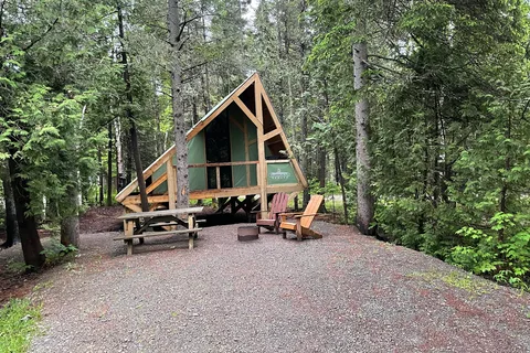 Sugarloaf Provincial Park Campground