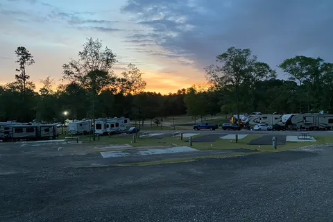 7 Bridges RV Resort