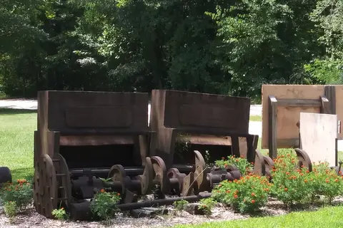 Thermal City Gold Mine
