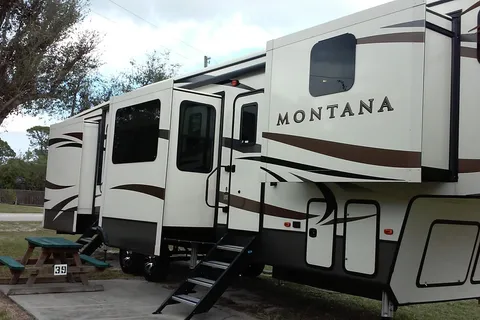 Sonrise Palms RV Park