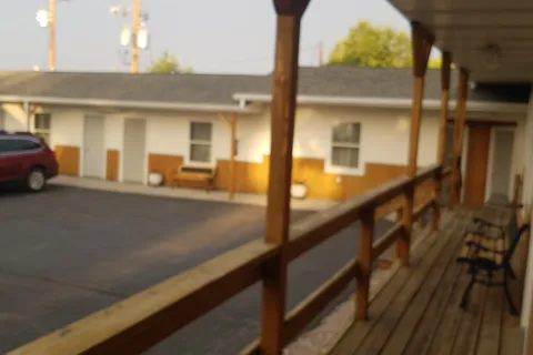 Rangeland Court Motel and RV Park