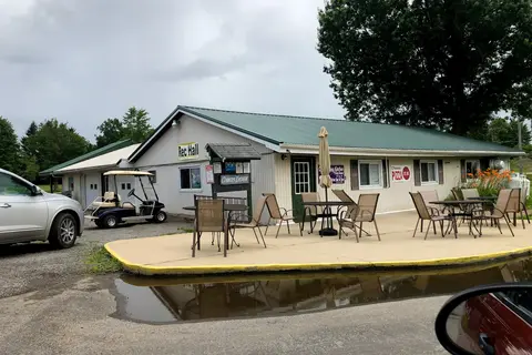 Shangri La By The Lake Campground