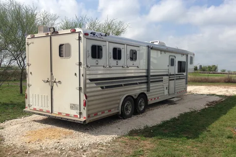 Kenedy Texas Country RV Park and Ranch
