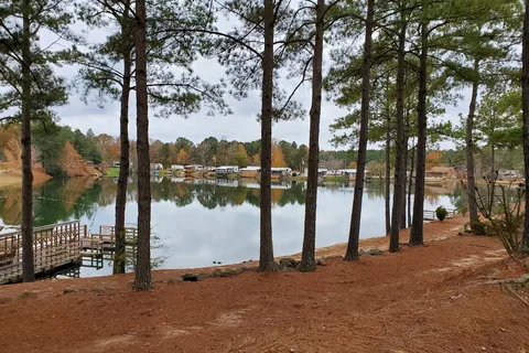 Davis Lakes and Campgrounds
