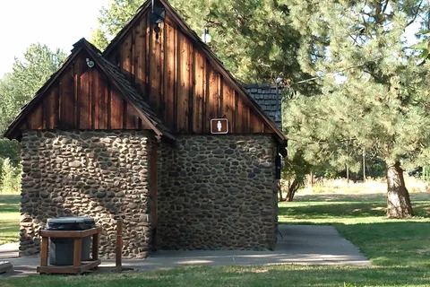 Lewis and Clark Trail State Park