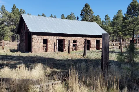 Woody Mountain Campground