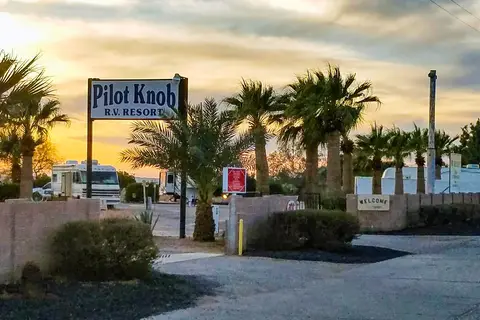 Pilot Knob RV Resort