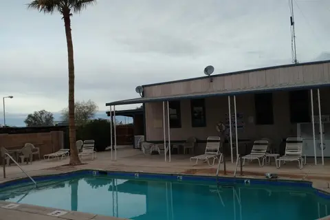 Pilot Knob RV Resort