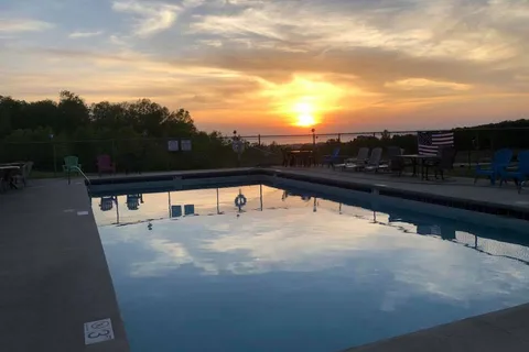 Lakeview RV & Cabins