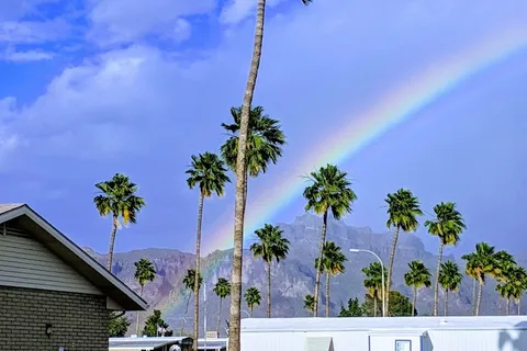 Weaver's Needle RV Resort