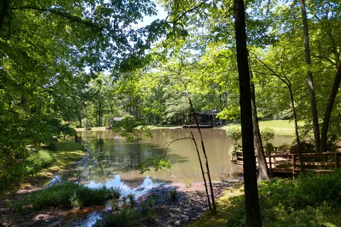 Creekwood Gardens RV Park