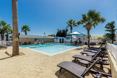 Tropic Island RV Resort