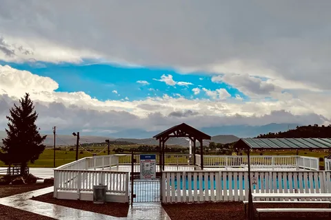Farmhouse RV Resort at Royal Gorge