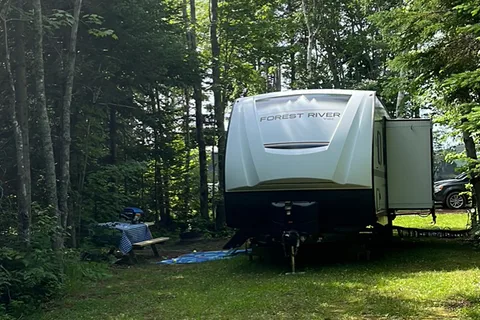 White Sands Cottages and Campground