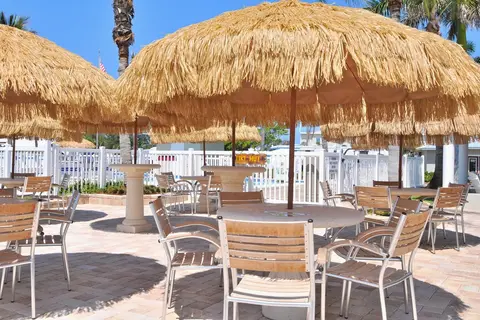 Holiday Cove RV Resort