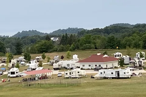 Frankfort Crystal Lake RV Resort