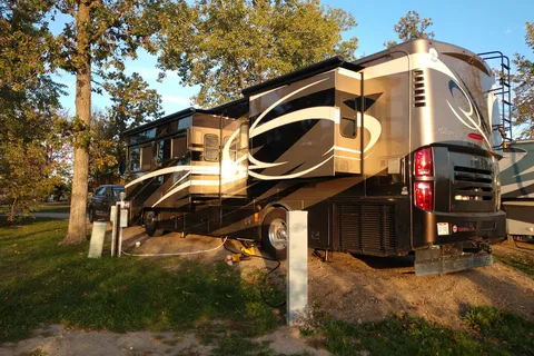 Royal Oaks RV Park