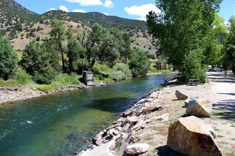 Four Seasons RV Park