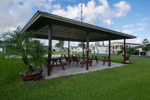 Goldcoaster RV Resort