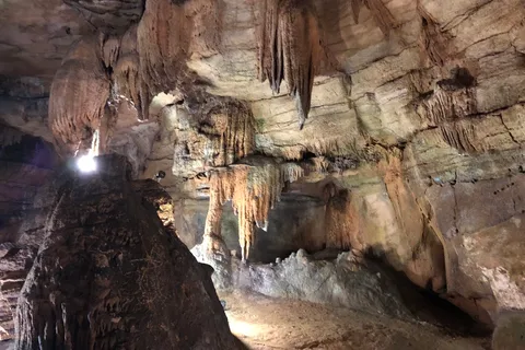Rickwood Caverns State Park